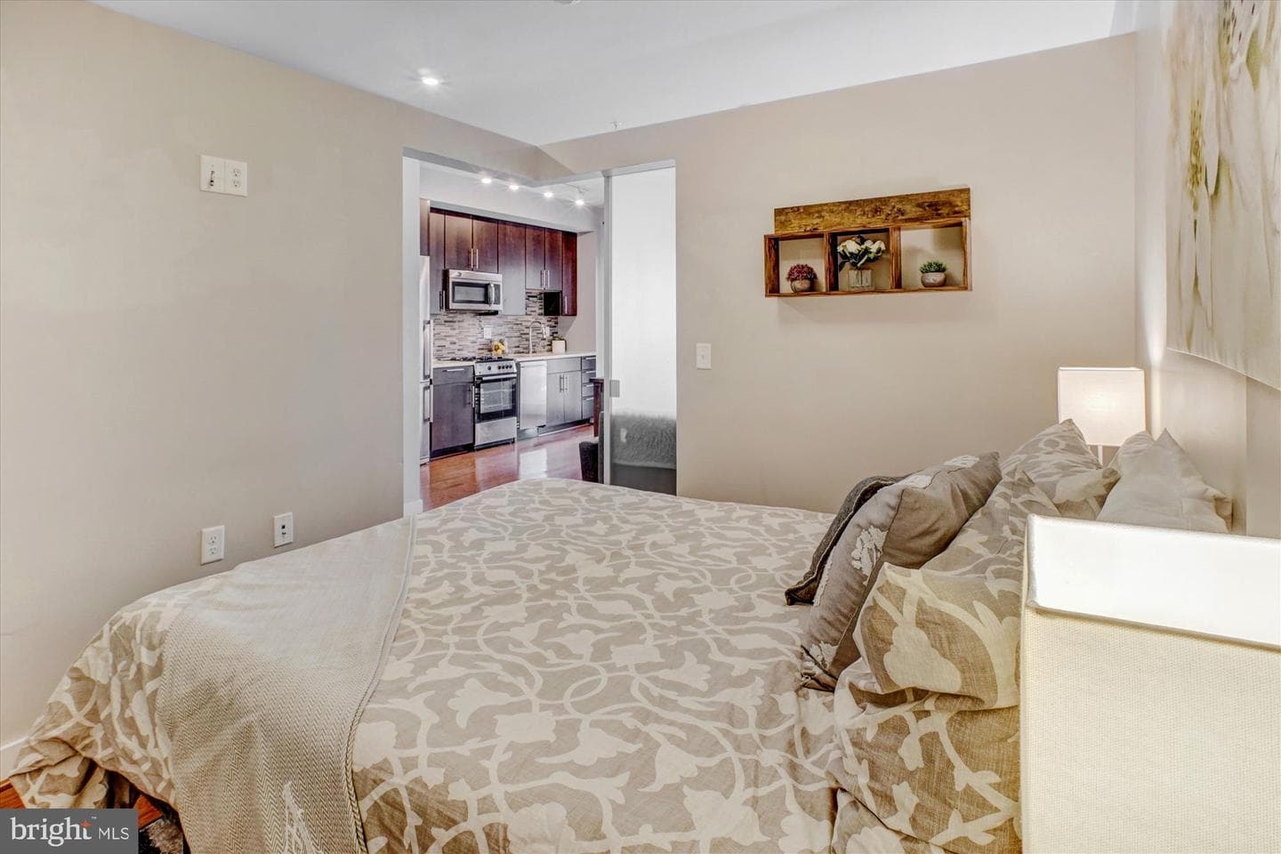 1320 Fenwick Lane #711 photo 22