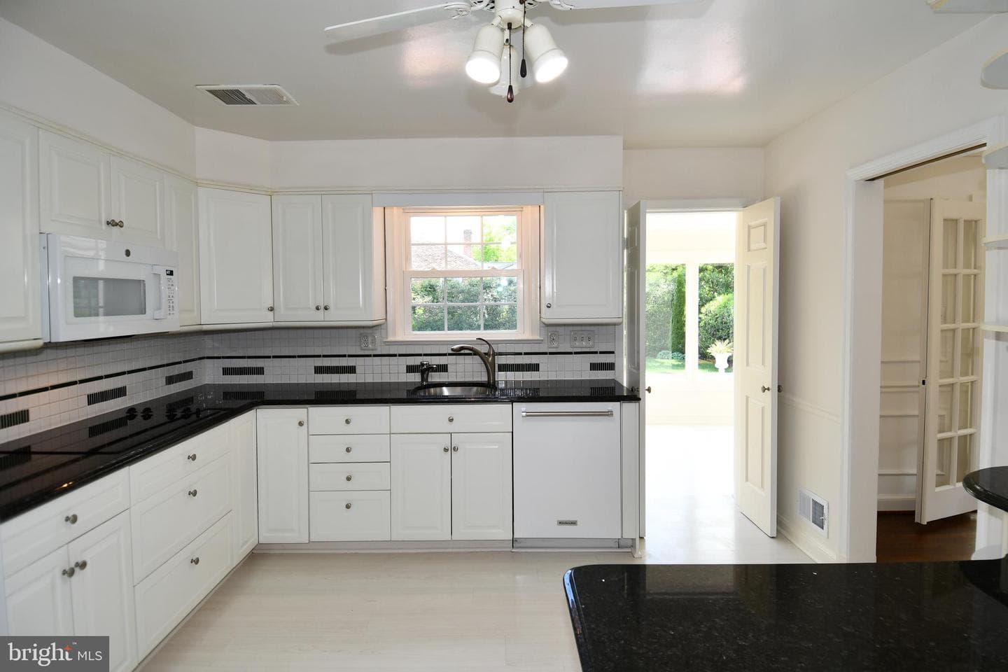 7109 Radnor Road photo 19