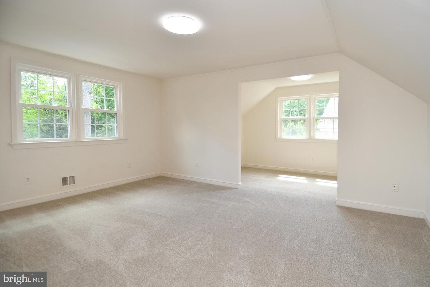 7109 Radnor Road photo 36