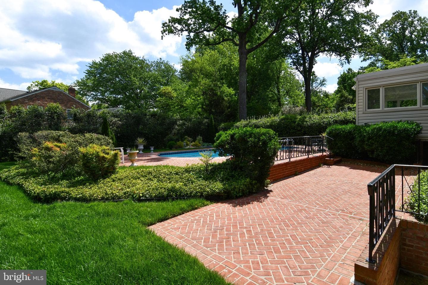 7109 Radnor Road photo 57