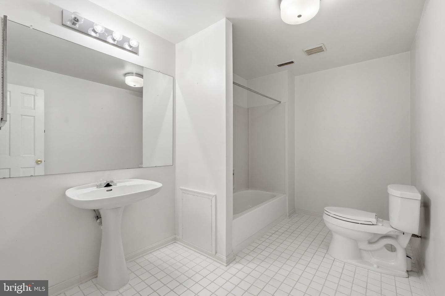 10517 Alloway Drive photo 62