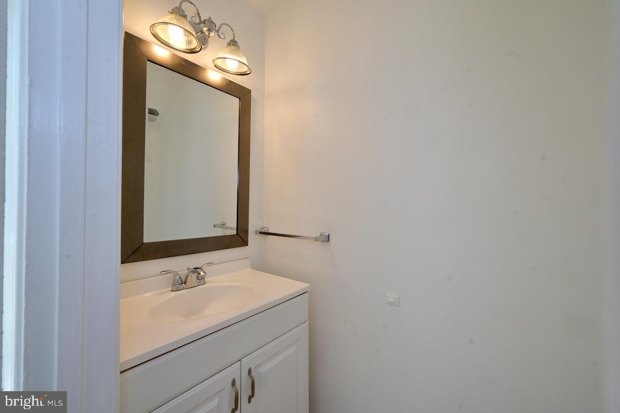656 Azalea Drive #4-656 photo 11