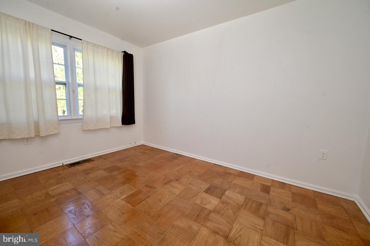656 Azalea Drive #4-656 photo 14