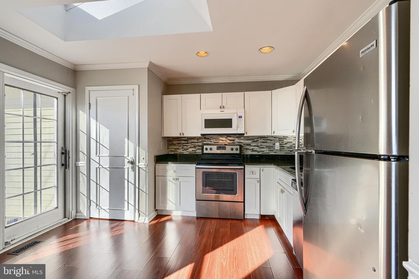 10100 Lewis Drive photo 20