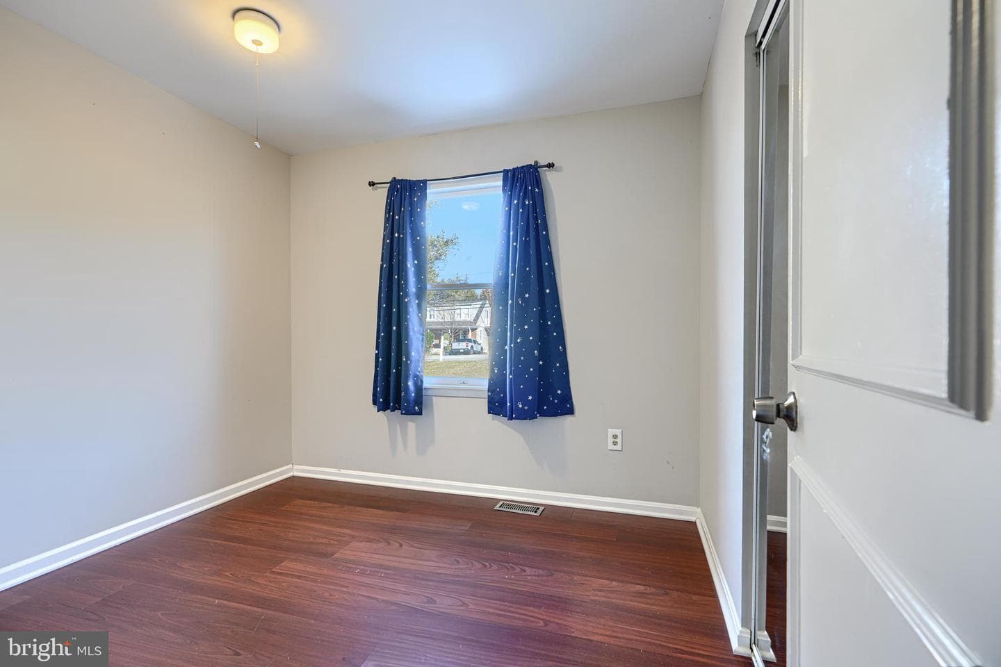 10100 Lewis Drive photo 22