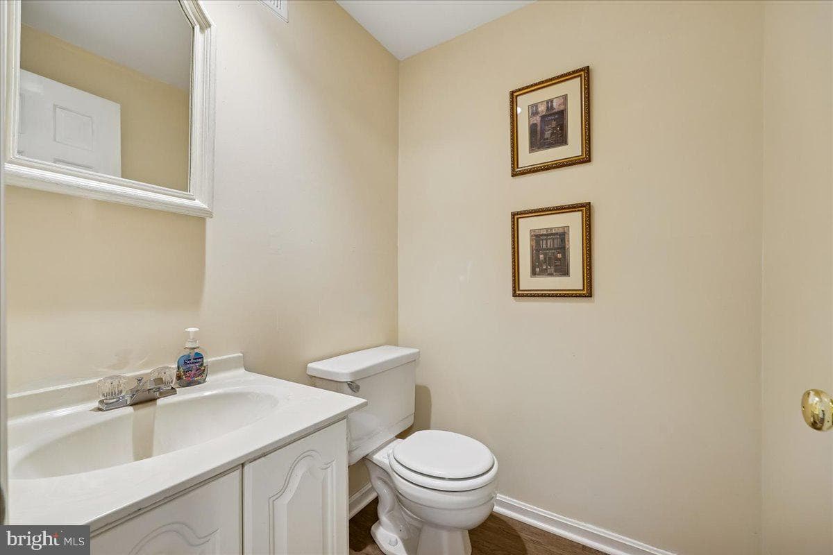 9742 Duffer Way photo 35
