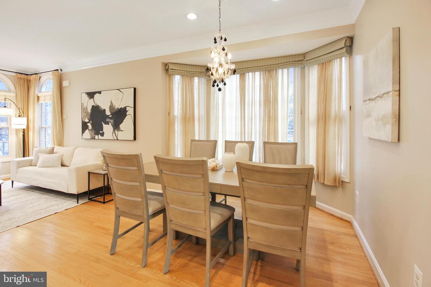 1227 Fidler Lane photo 8