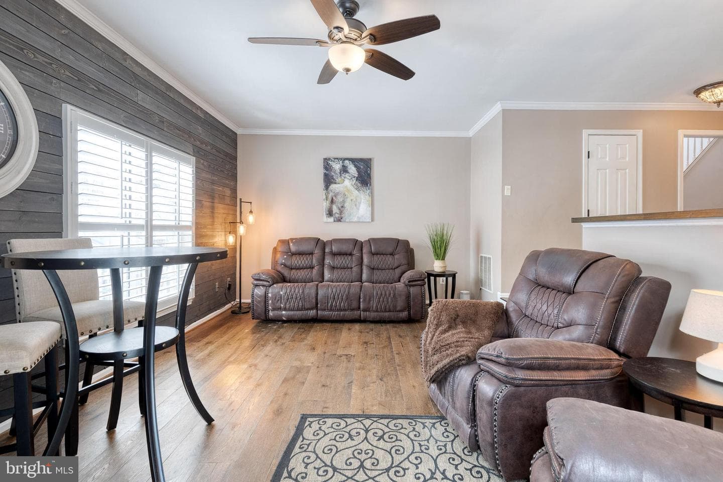 18425 Snowberry Way photo 15