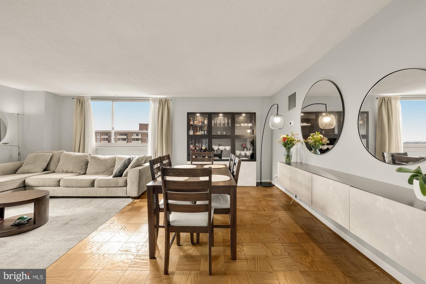 4601 N Park Avenue #1119 photo 5