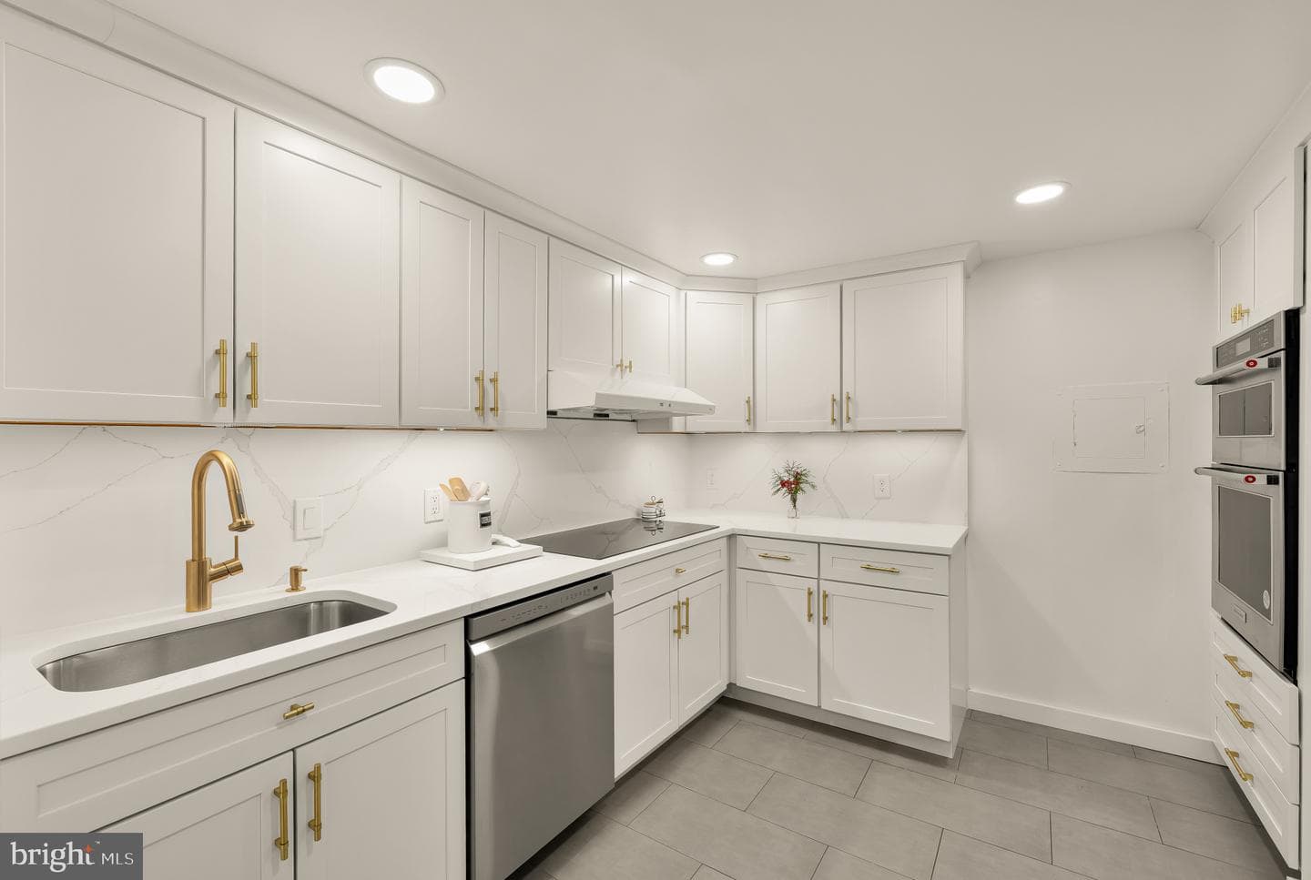 4601 N Park Avenue #1119 photo 7