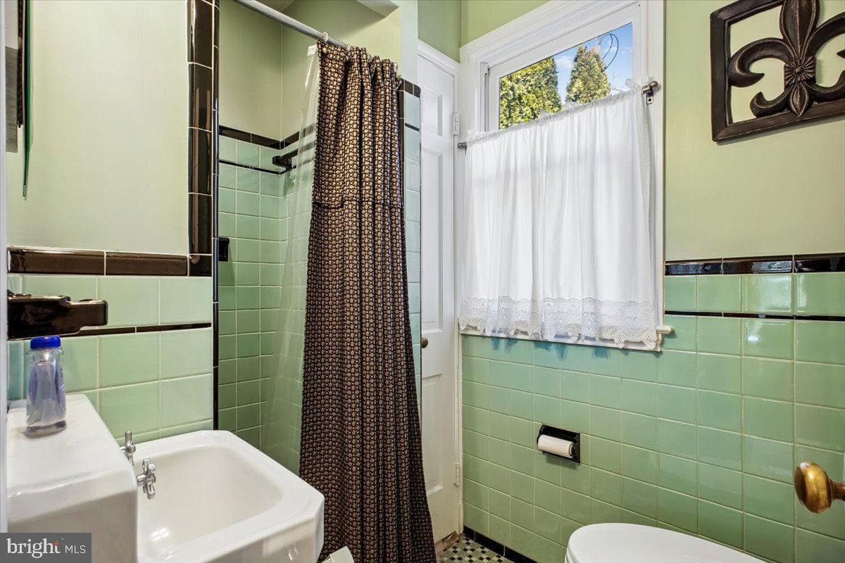 8008 Aberdeen Road photo 23
