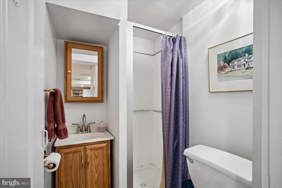 8008 Aberdeen Road photo 37