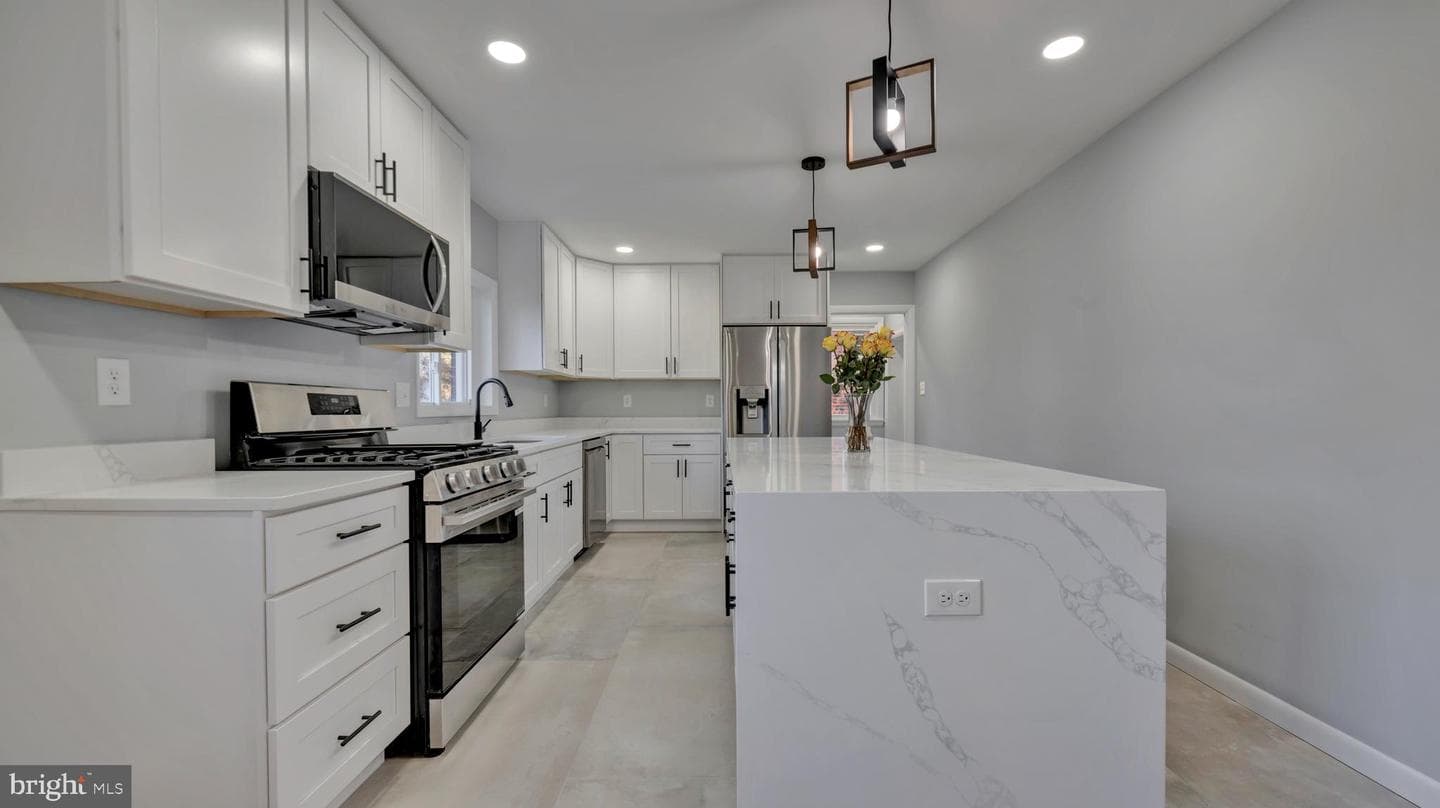 1409 Crestridge Drive photo 8