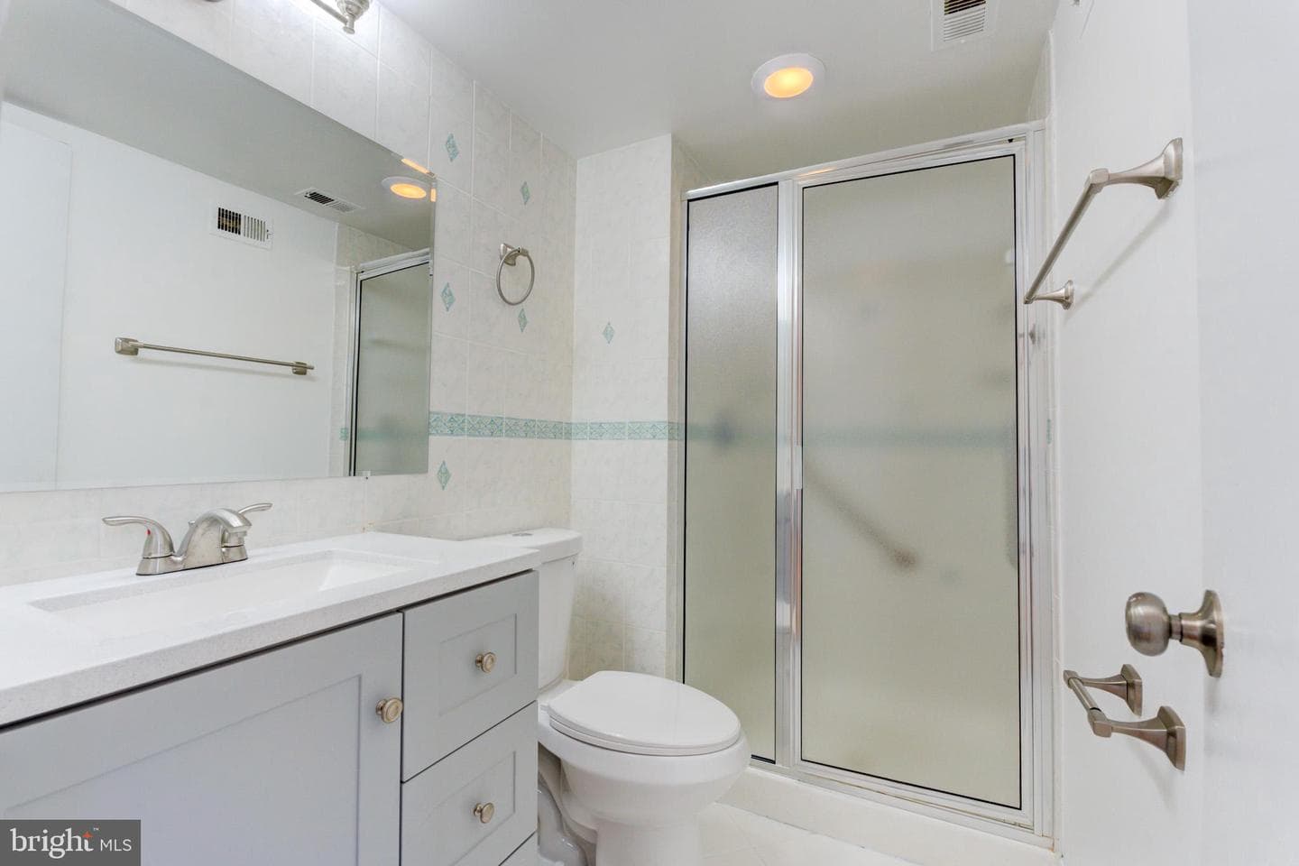 118 Monroe Street #807 photo 26