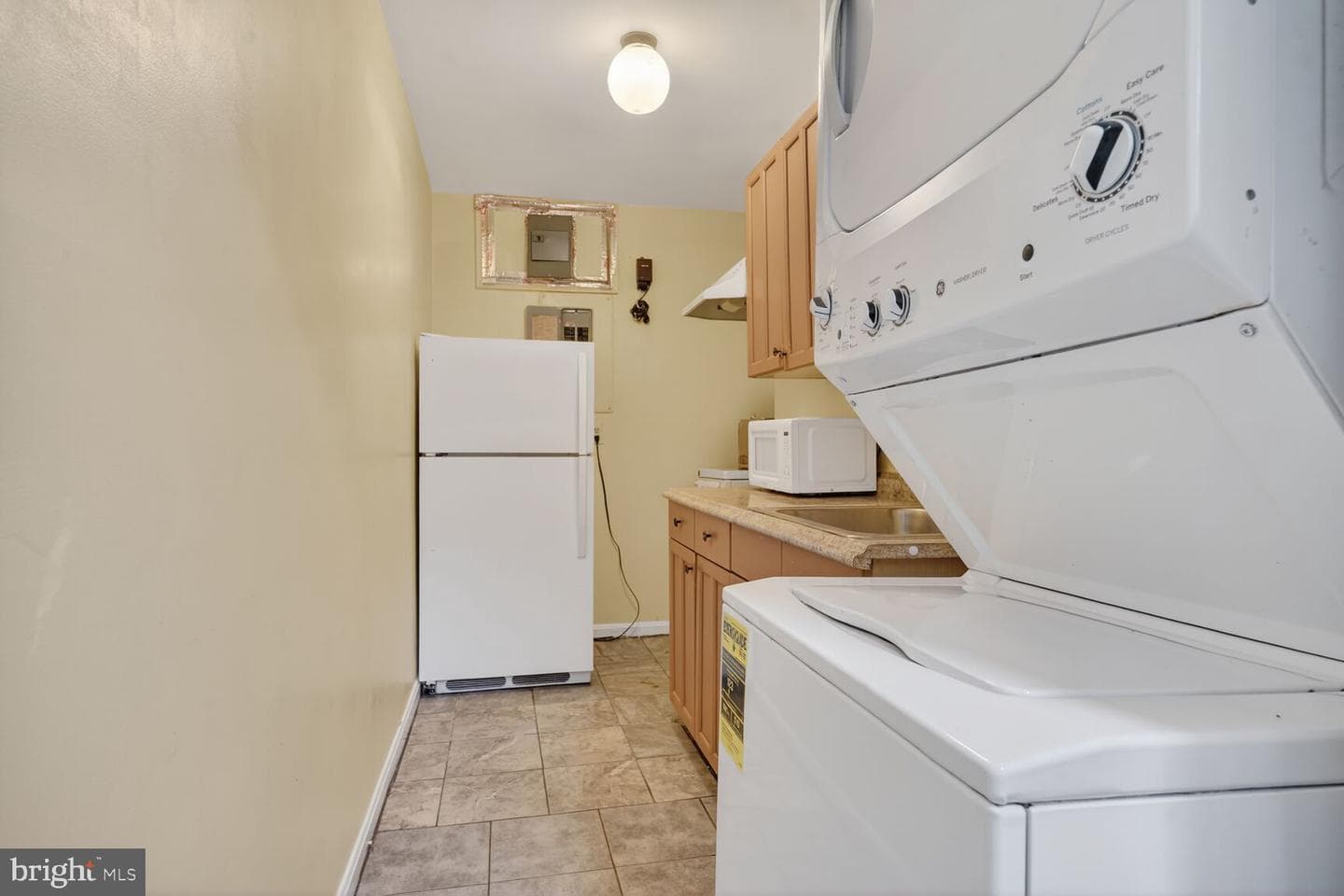 7523 Bradley Boulevard photo 25