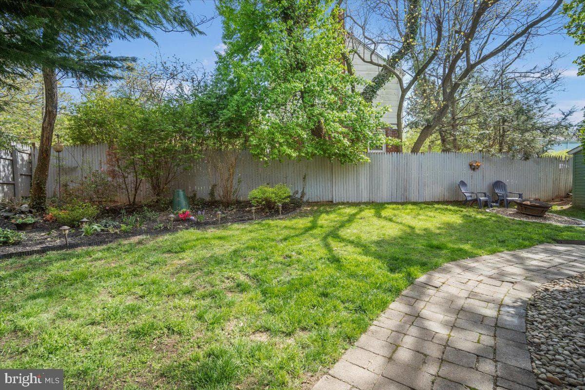 505 E Schuyler Road photo 35