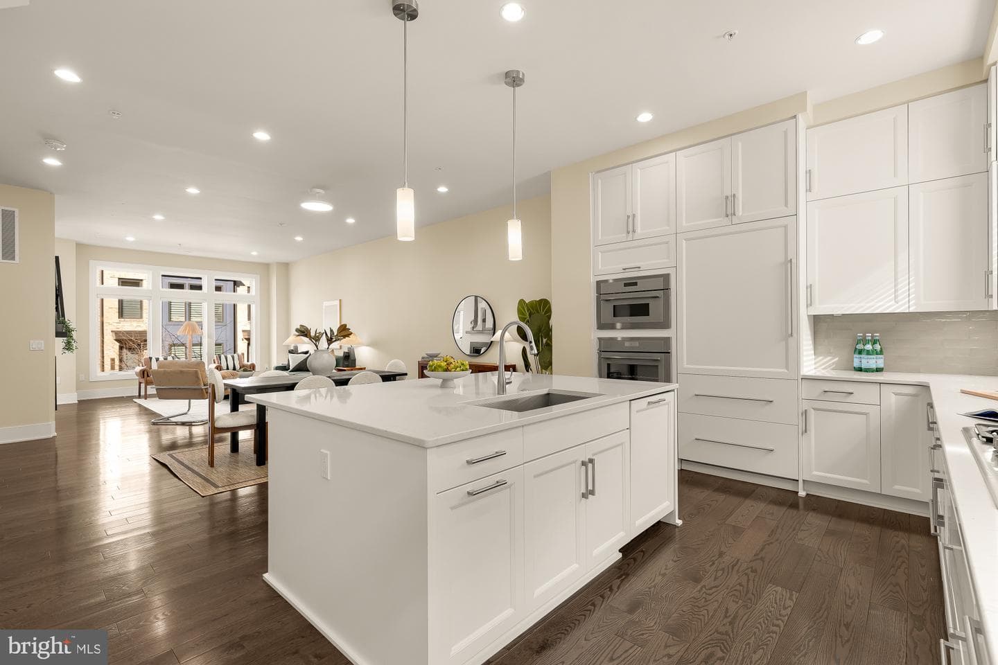 153 Winsome Circle photo 3
