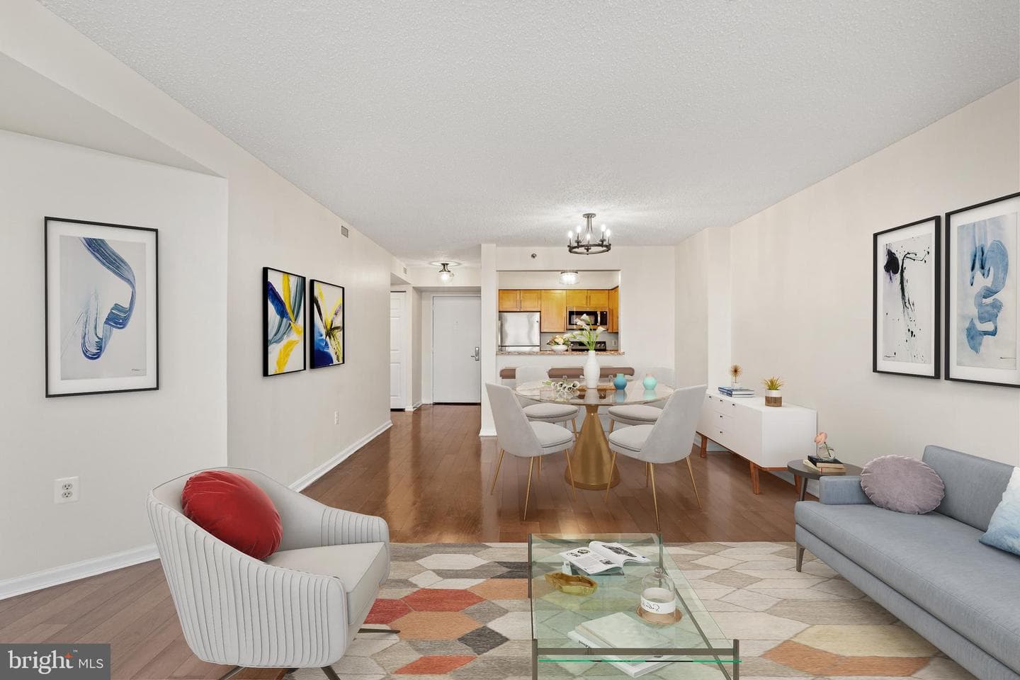 10101 Grosvenor Place #1907 photo 2