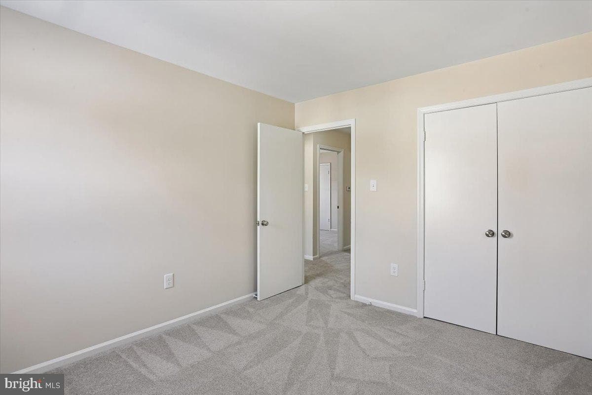 705 College Parkway photo 24