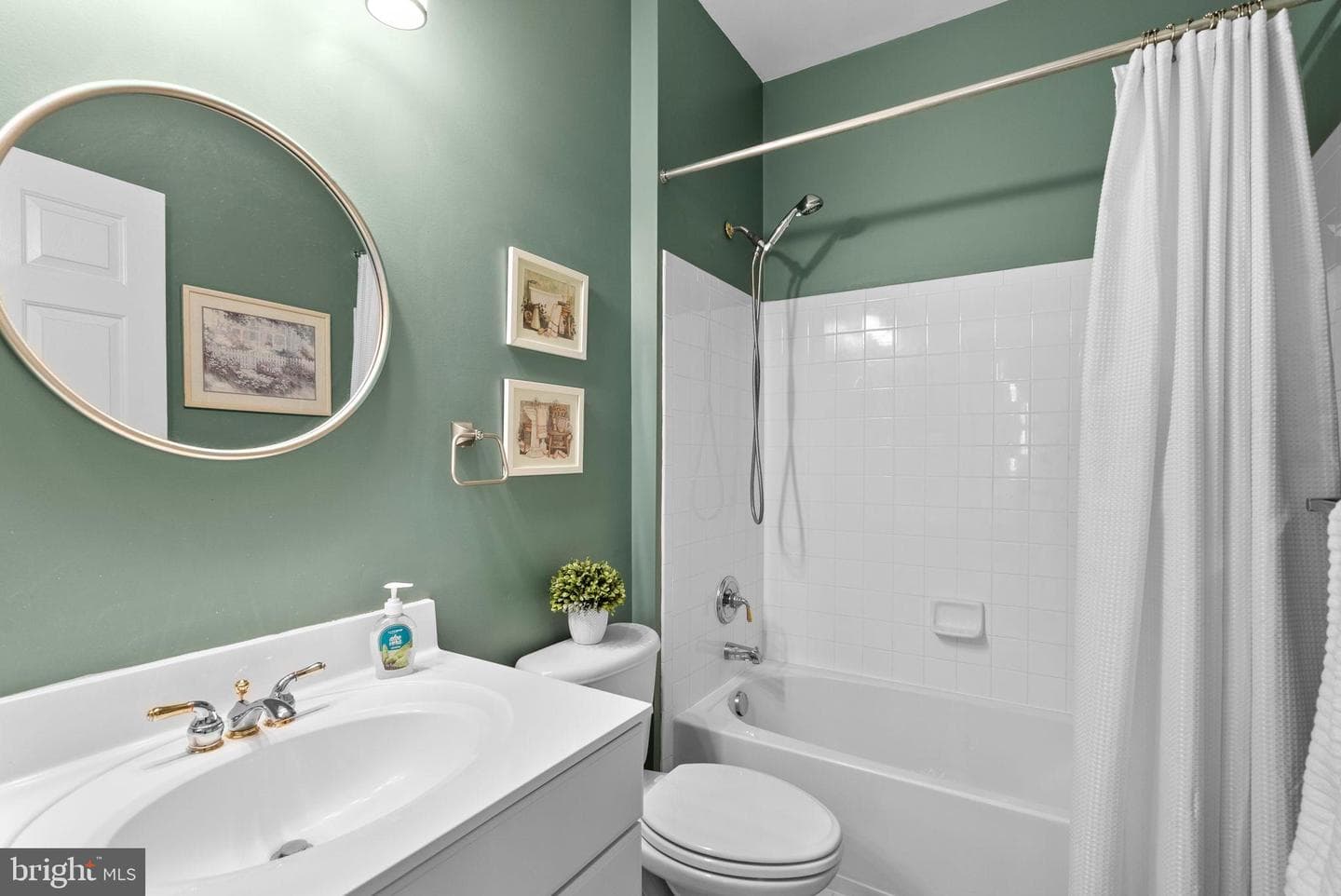 12414 Falconbridge Drive photo 21