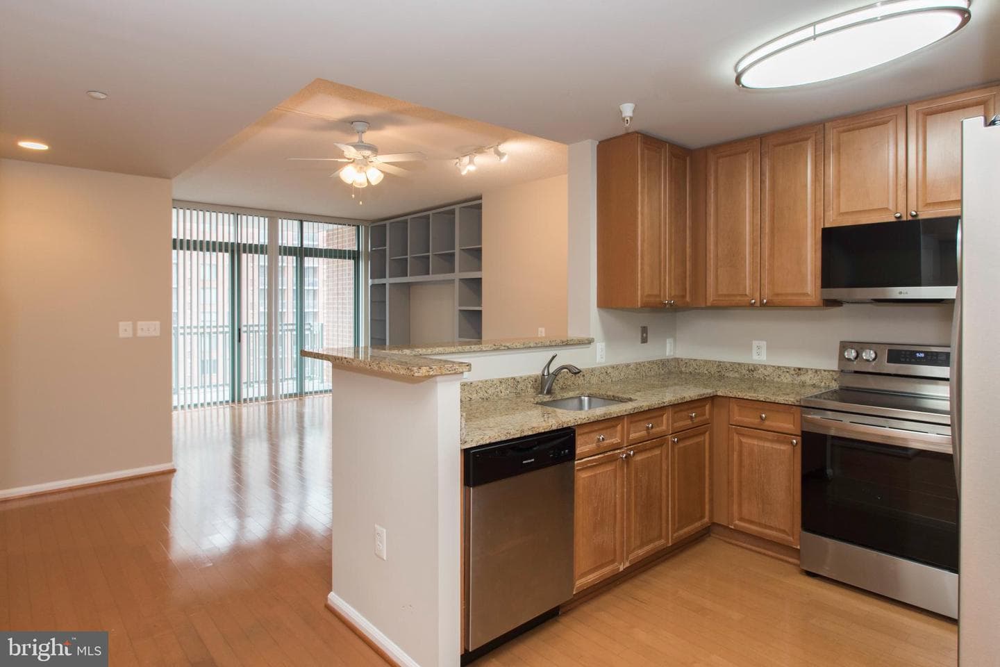 11700 Old Georgetown Road #807 photo 7
