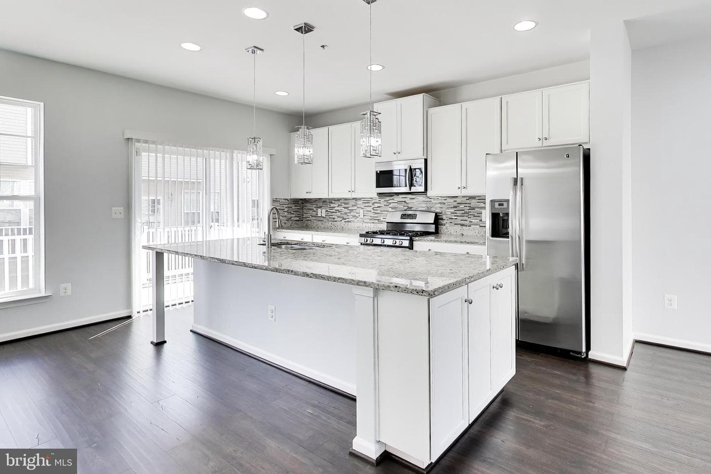 13214 Getty Lane photo 14