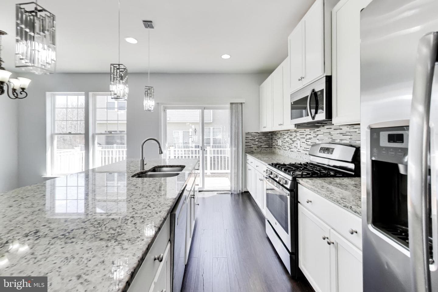 13214 Getty Lane photo 16