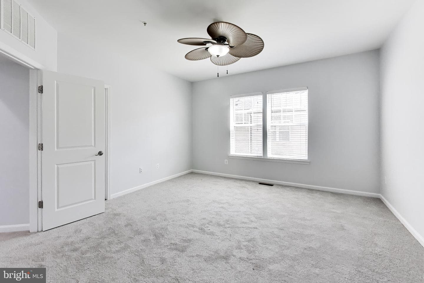 13214 Getty Lane photo 24