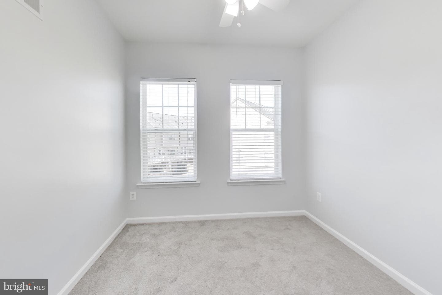 13214 Getty Lane photo 29