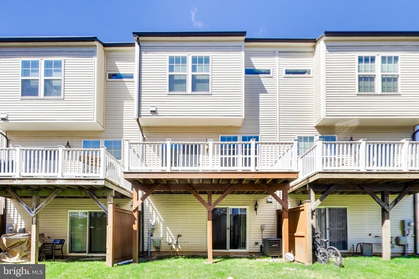 13214 Getty Lane photo 33