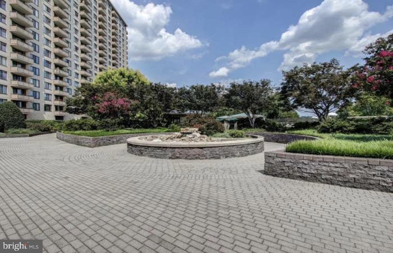 5225 Pooks Hill Road #620s photo 33