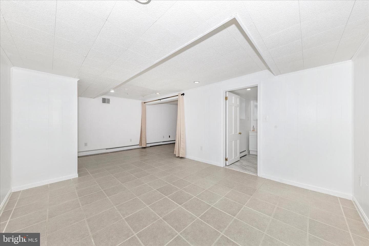 9504 Veirs Drive photo 40