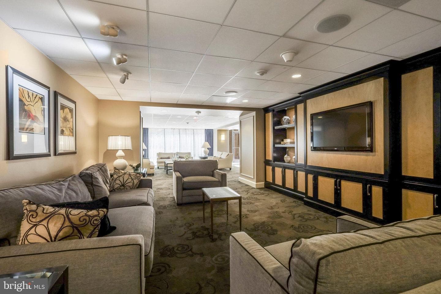 4601 N Park Ave # 209-J photo 37