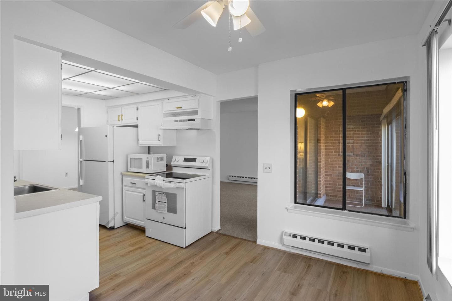 15300 Pine Orchard Dr # 85-2H photo 9