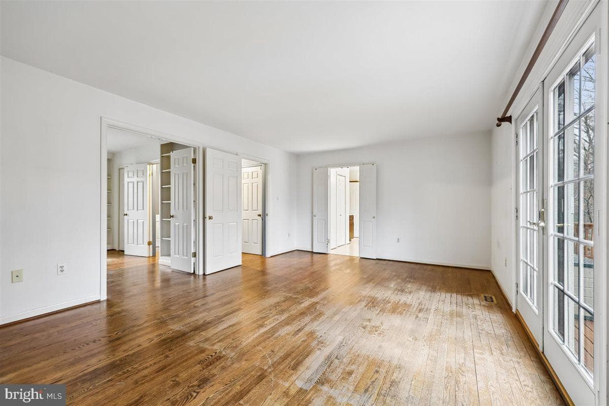 13724 Bridgewater Drive photo 38
