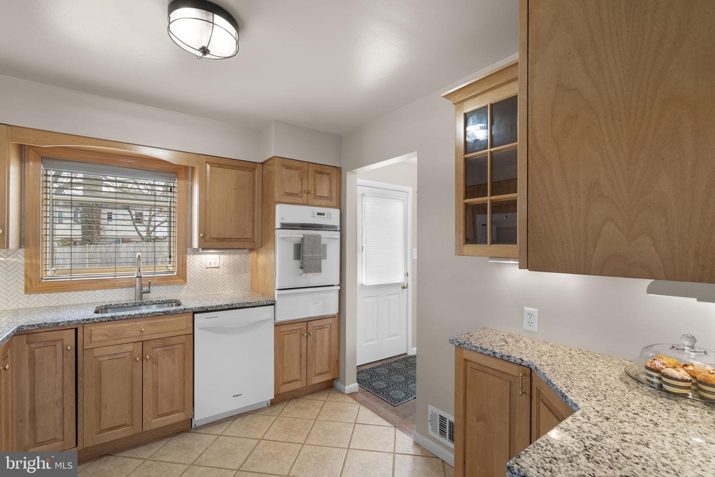 3008 Hardy Avenue photo 11
