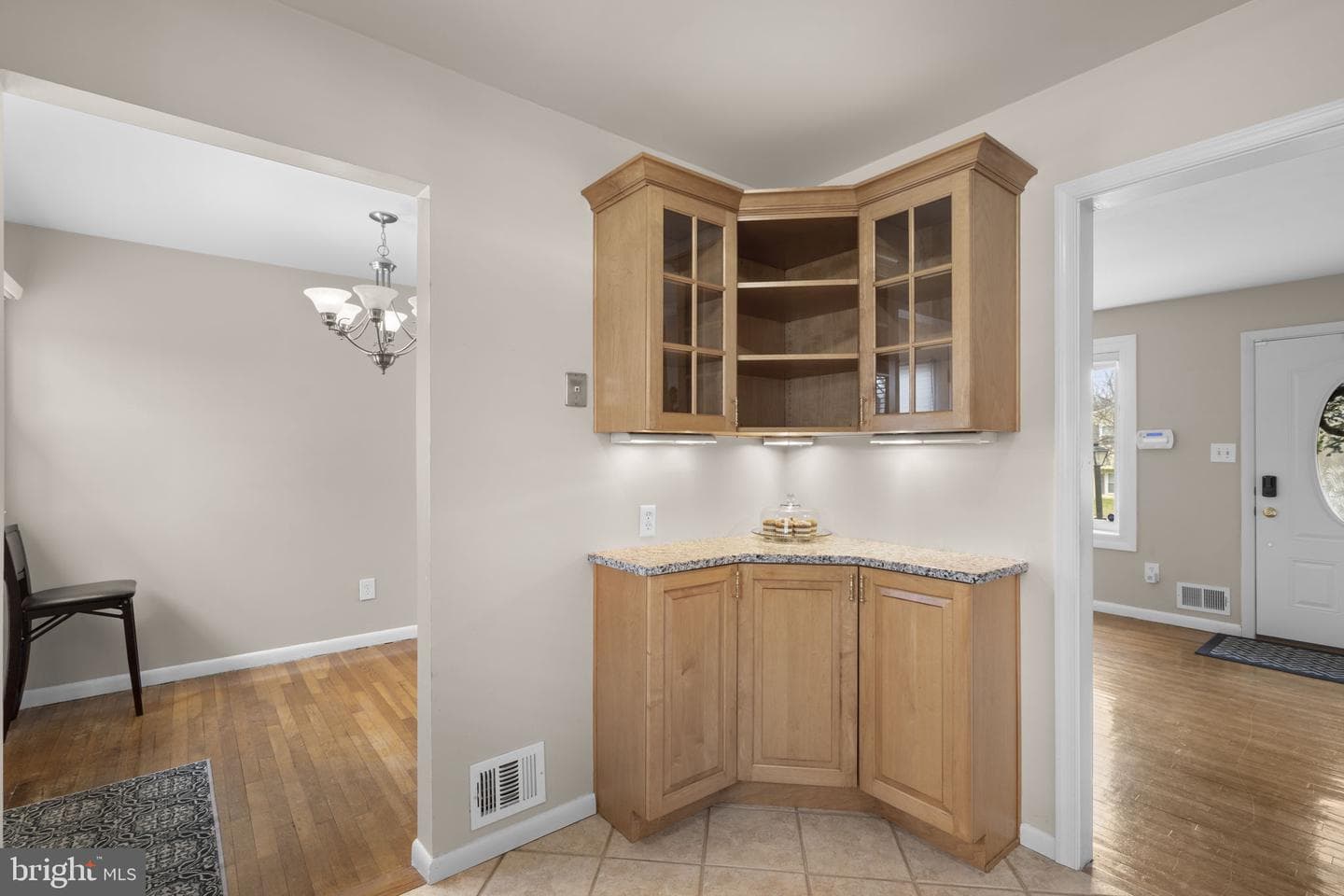 3008 Hardy Avenue photo 12