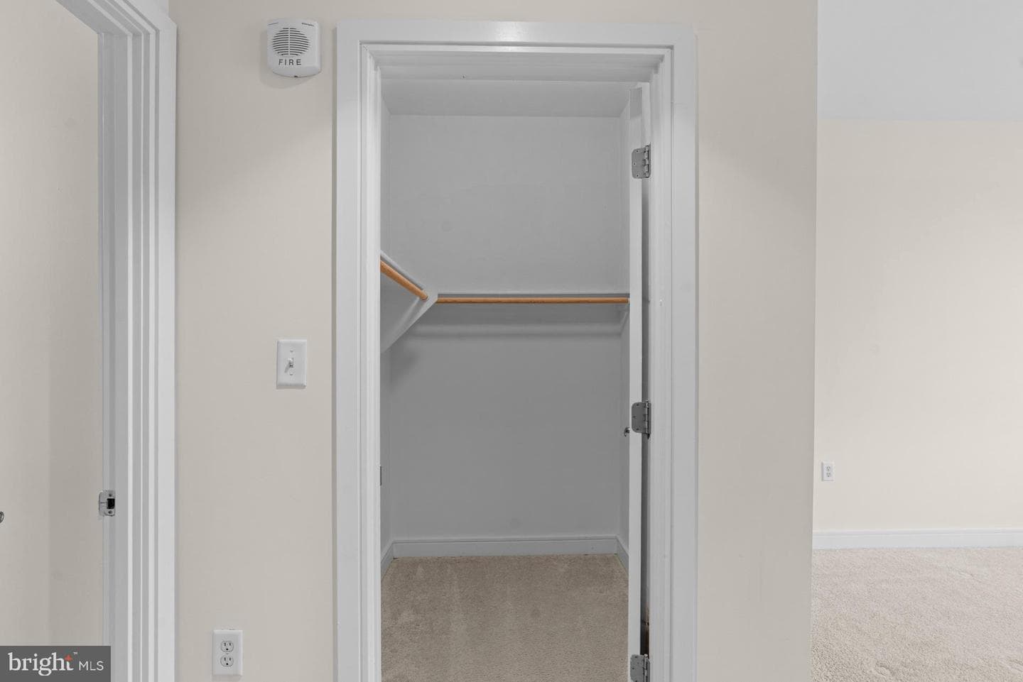 6820 Wisconsin Avenue #4003 photo 10