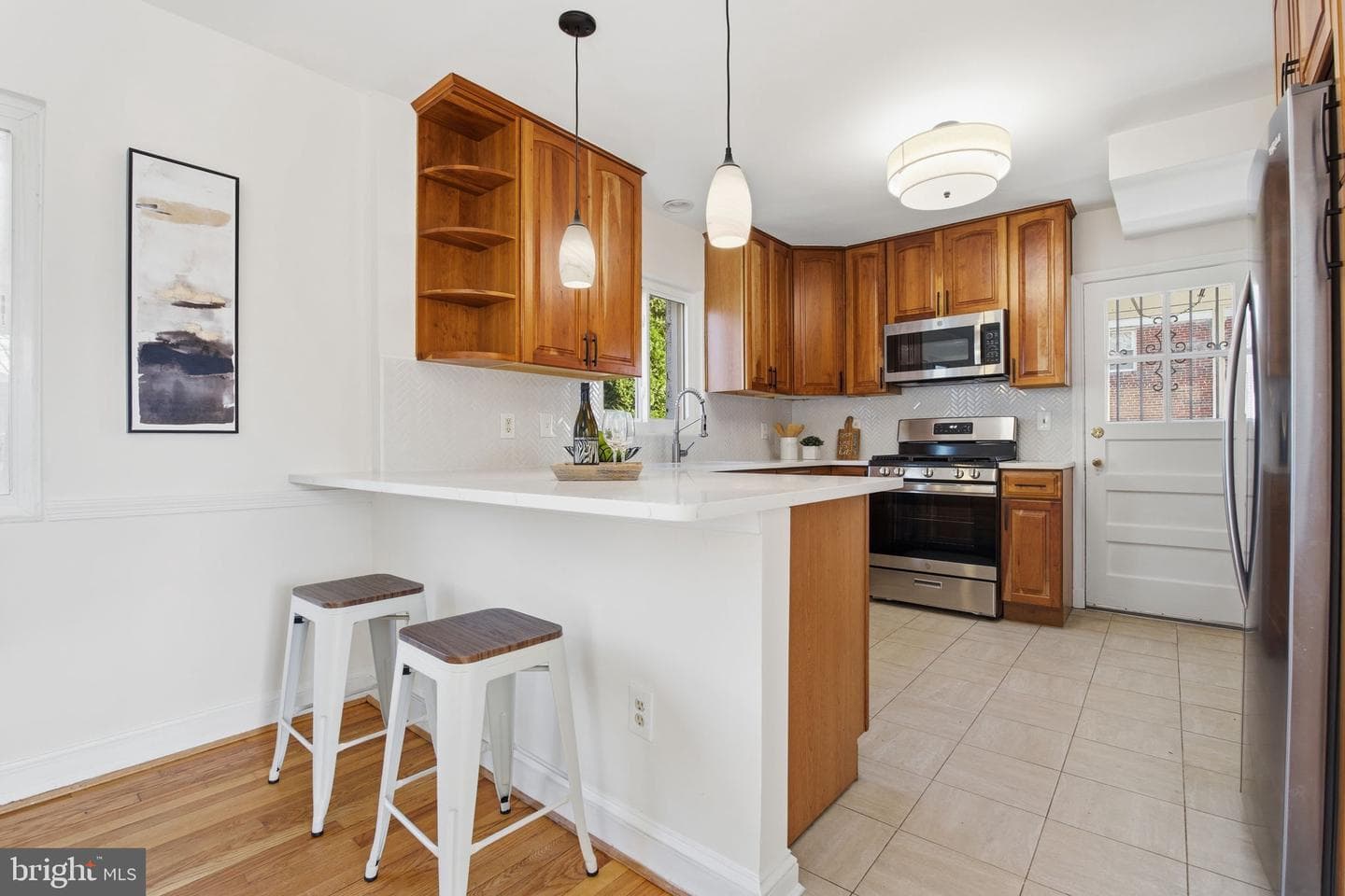 11527 Grandview Avenue photo 5