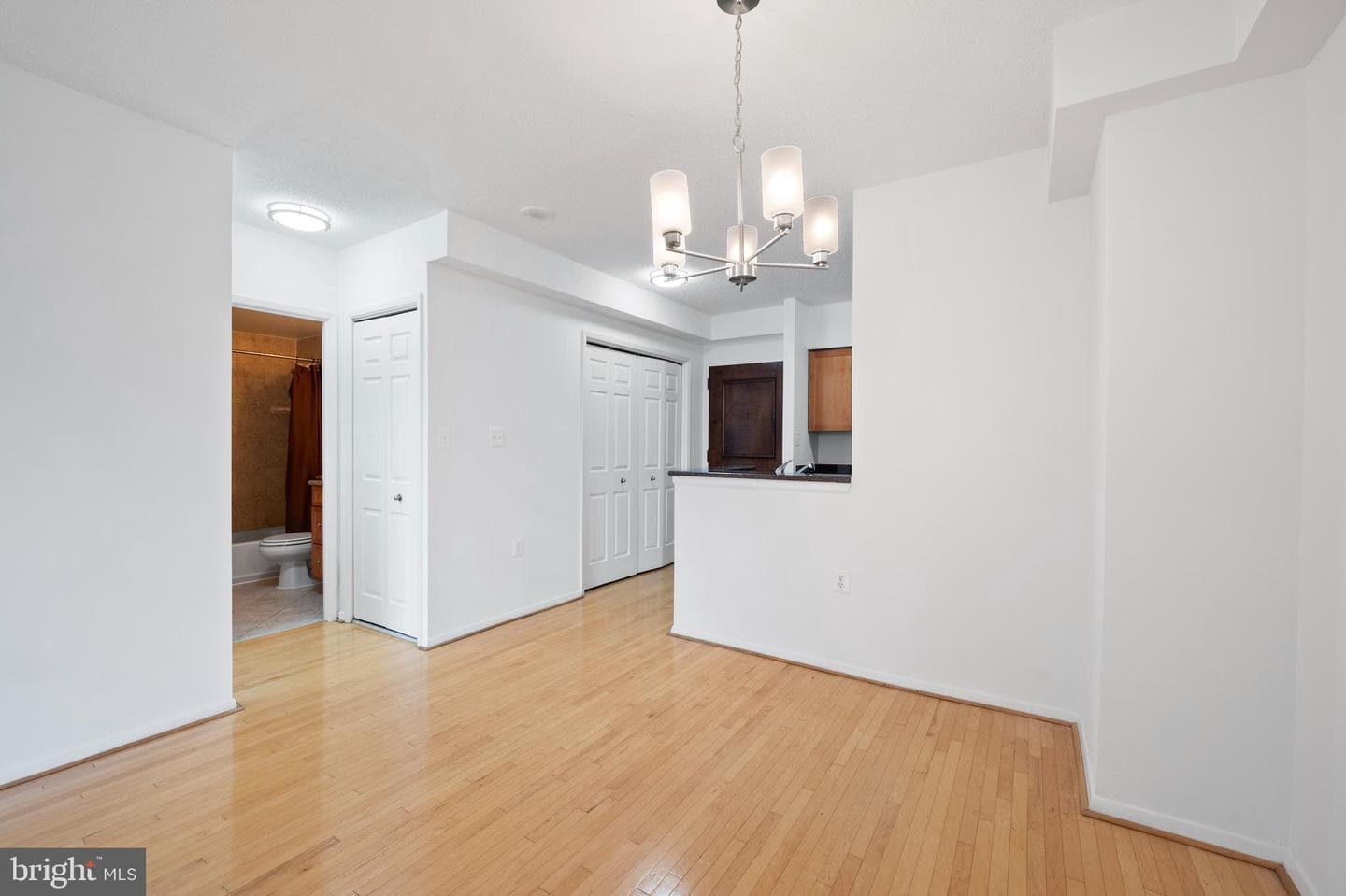 4801 Fairmont Ave # 412 photo 13