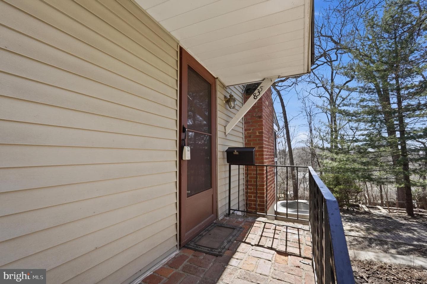 835 Bowie Road photo 5
