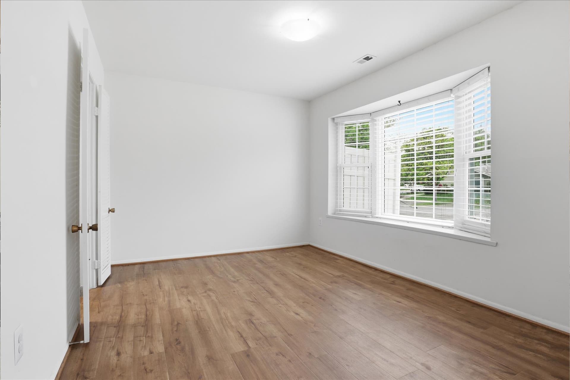 3182 Adderley Court #240-E photo 4