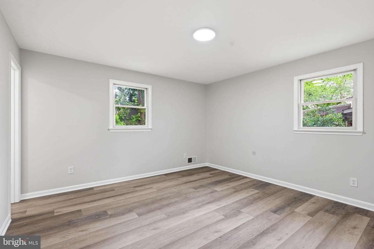 11000 Conti Place photo 21
