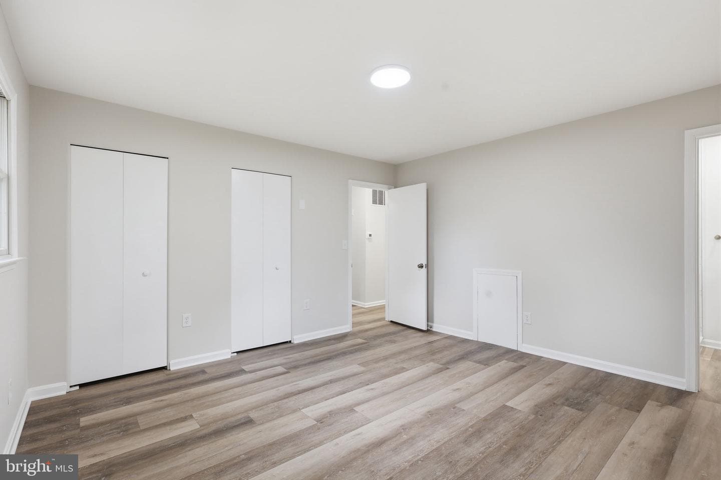 11000 Conti Place photo 22