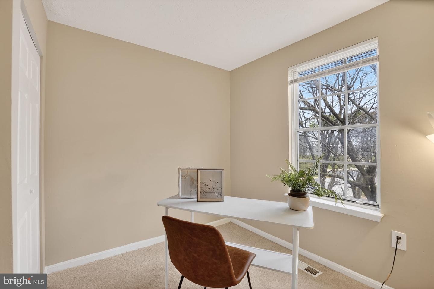 5 Crystal Rock Court photo 14