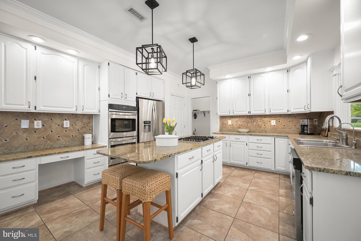 17422 Avenleigh Drive photo 14