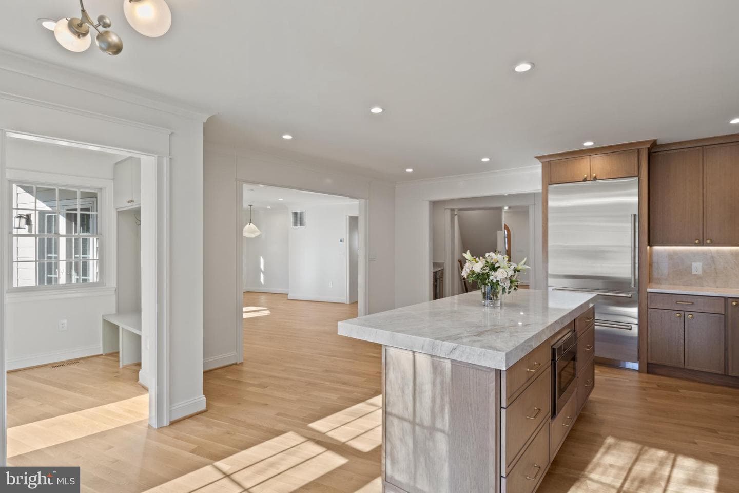 5522 Lincoln Street photo 31