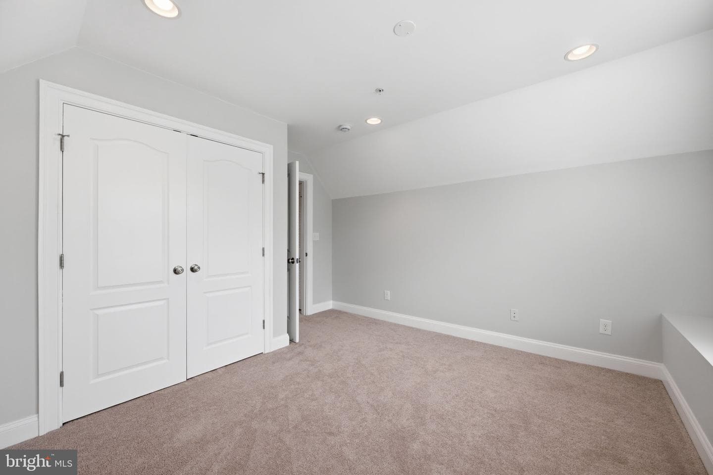 9705 Montauk Avenue photo 44