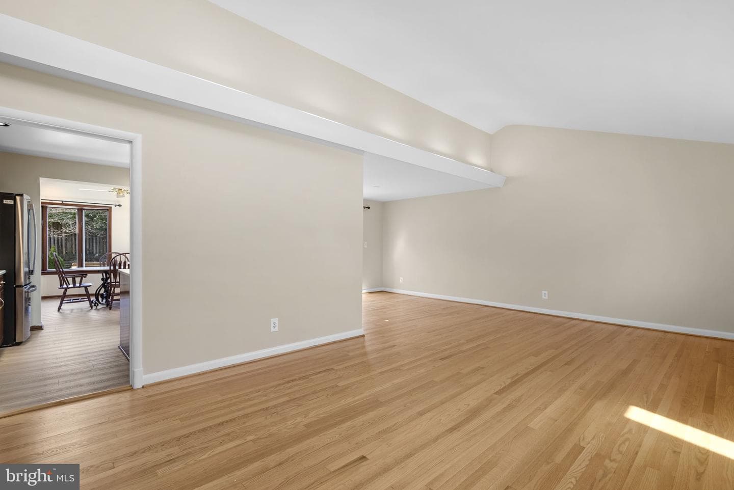 5108 Viking Road photo 5