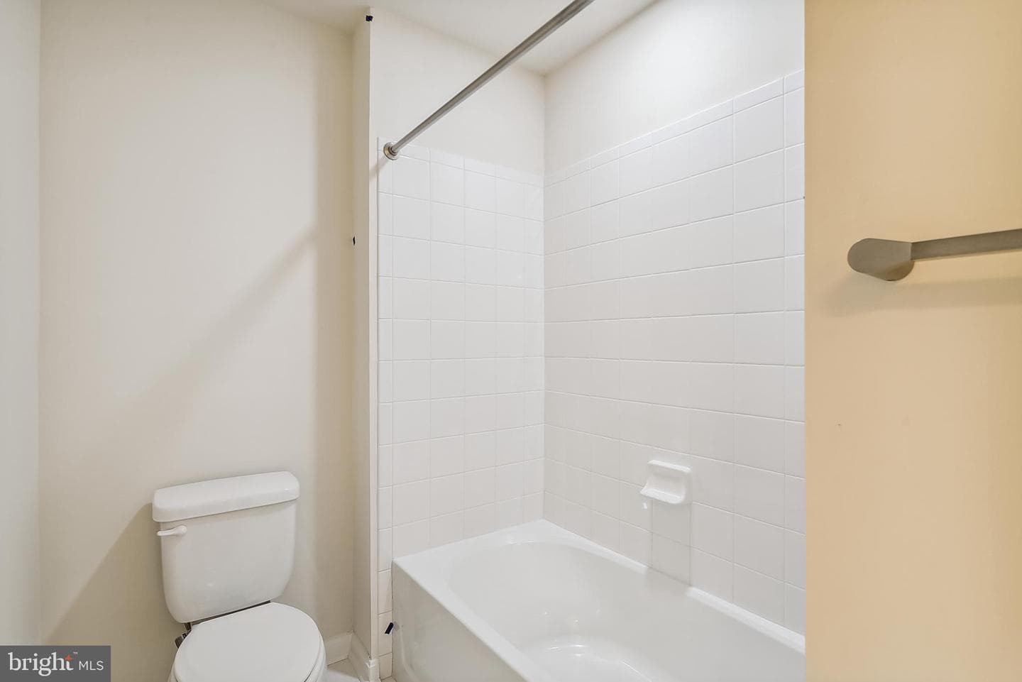 15330 Hildegard Lane photo 20